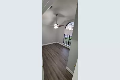 16207 Parkway Drive, Pflugerville, TX 78660 - Photo 9