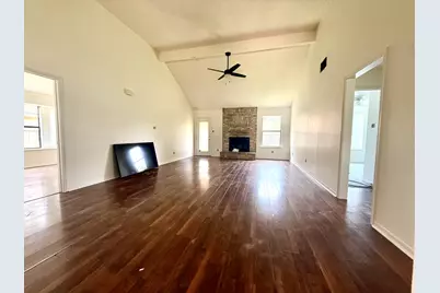 2107 Willow Way, Round Rock, TX 78664 - Photo 3