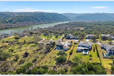 909 Cypress Grove Drive, Austin, TX 78732 - Photo 39