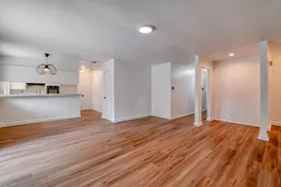 10214 Oak Hollow Dr, Austin, TX 78758 - Photo 11