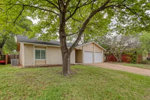 10214 Oak Hollow Dr, Austin, TX 78758 - Photo 5