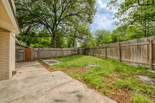 10214 Oak Hollow Dr, Austin, TX 78758 - Photo 27