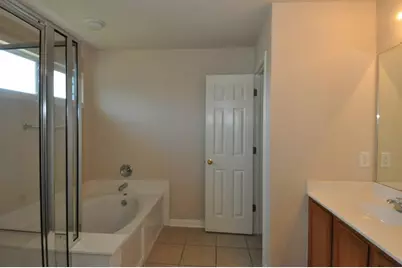2708 Katie Cove, Leander, TX 78641 - Photo 11