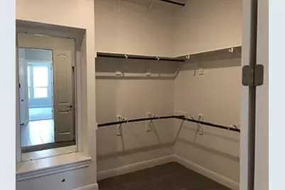 713 Woodview Drive, Leander, TX 78641 - Photo 17