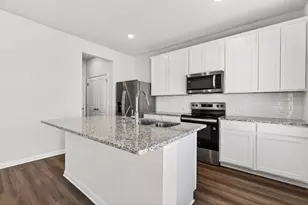 145 Honey Bee Rd, Jarrell, TX 76537 - Photo 7