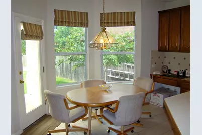 10700 Pointe View Drive, Austin, TX 78738 - Photo 9