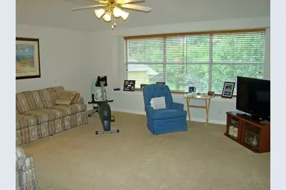 10700 Pointe View Drive, Austin, TX 78738 - Photo 11