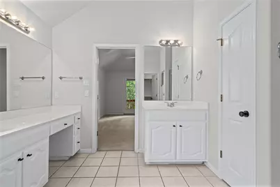 10700 Pointe View Drive, Austin, TX 78738 - Photo 23