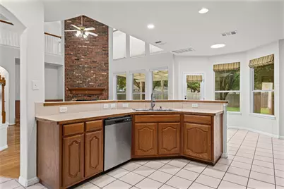 10700 Pointe View Drive, Austin, TX 78738 - Photo 11