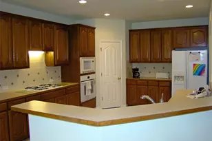 10700 Pointe View Dr, Austin, TX 78738 - Photo 7