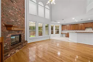 10700 Pointe View Dr, Austin, TX 78738 - Photo 9
