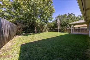 1106 Fossil Cove, Round Rock, TX 78681 - Photo 25