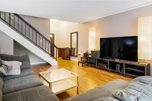 8903 Trone Cir, Austin, TX 78758 - Photo 9