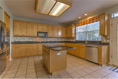 10644 Bramblecrest Drive, Austin, TX 78726 - Photo 7