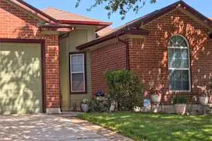 226 Lakemont Dr, Hutto, TX 78634 - Photo 5