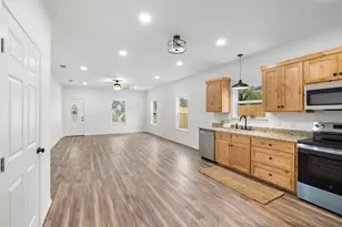 1110 Caldwell, Lexington, TX 78947 - Photo 11