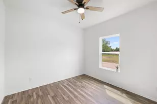 1110 Caldwell, Lexington, TX 78947 - Photo 17