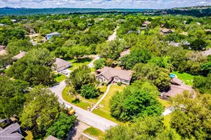 12508 Mixson Dr, Austin, TX 78732 - Photo 37