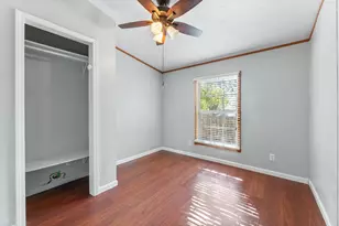 13907 Tophill Cir, Pflugerville, TX 78660 - Photo 11