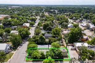 111 Adam L Chapa Sr St, Austin, TX 78702 - Photo 37