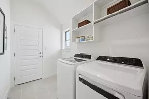 106 Malibu, Hutto, TX 78634 - Photo 23