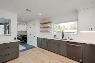 6308 Linda Ln, Austin, TX 78723 - Photo 15