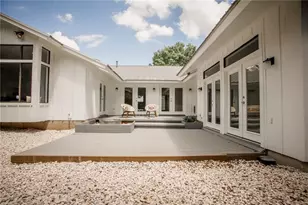 5139 Meadow Creek Dr, Austin, TX 78745 - Photo 33