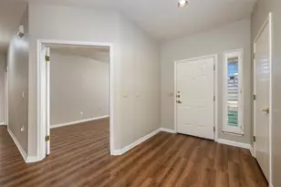 105 Lubbock Dr, Georgetown, TX 78633 - Photo 7