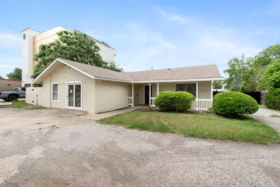 2207 W Parmer Lane, Austin, TX 78727 - Photo 25