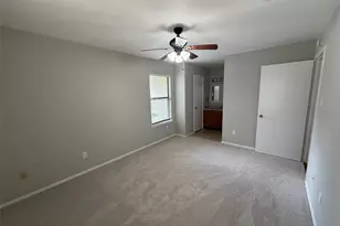 8009 Tuscarora Trail, Austin, TX 78729 - Photo 9