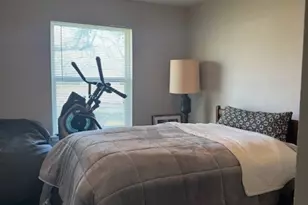 9512 Eddystone, Austin, TX 78729 - Photo 3