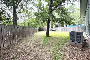 401 W 55 1/2 St, Austin, TX 78751 - Photo 19