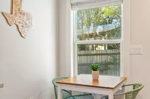 2702 Crest Ave, Austin, TX 78702 - Photo 15