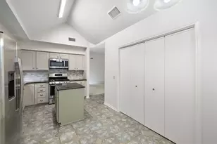 8302 Mendota Cove, Austin, TX 78717 - Photo 11