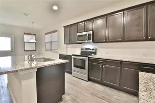 110 Mooncoin Dr, Georgetown, TX 78626 - Photo 9