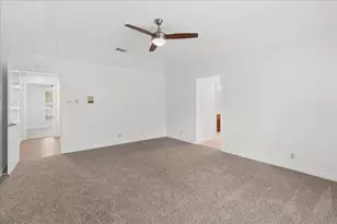 10403 Pinehurst Dr, Austin, TX 78747 - Photo 23