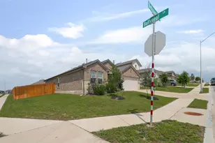 205 Bethpage Dr, San Marcos, TX 78666 - Photo 29