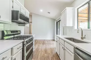 1801 Verbena Way, Round Rock, TX 78664 - Photo 15
