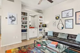 13005 Heinemann Dr, Austin, TX 78727 - Photo 5