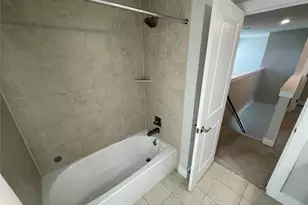 8412 Cottage Rose Dr, Austin, TX 78744 - Photo 9