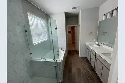 8412 Cottage Rose Drive, Austin, TX 78744 - Photo 17