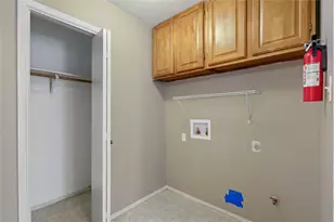 8005 Hood Cir, Austin, TX 78745 - Photo 9