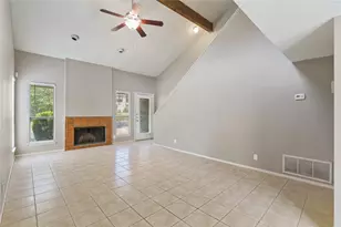 8005 Hood Cir, Austin, TX 78745 - Photo 5