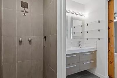9404 Meadow Vale, Austin, TX 78758 - Photo 25