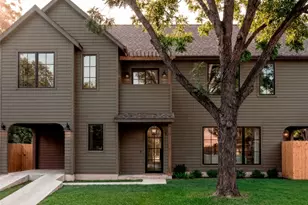 901 Shady Ln, Austin, TX 78702 - Photo 1