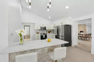 14300 Summit View Dr, Leander, TX 78641 - Photo 7