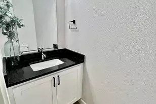 1924 Bunche Rd, Austin, TX 78721 - Photo 13