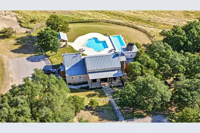 753 W Sunset Drive, Johnson City, TX 78636 - Photo 33