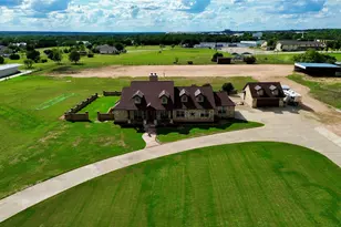 106 Deep Lake Dr, Liberty Hill, TX 78642 - Photo 1