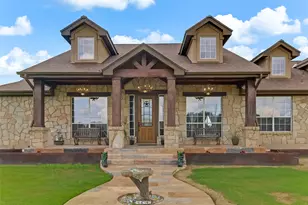 106 Deep Lake Dr, Liberty Hill, TX 78642 - Photo 3